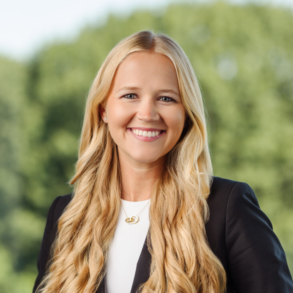 Claudia Balla, CFP®, CIMA® photo